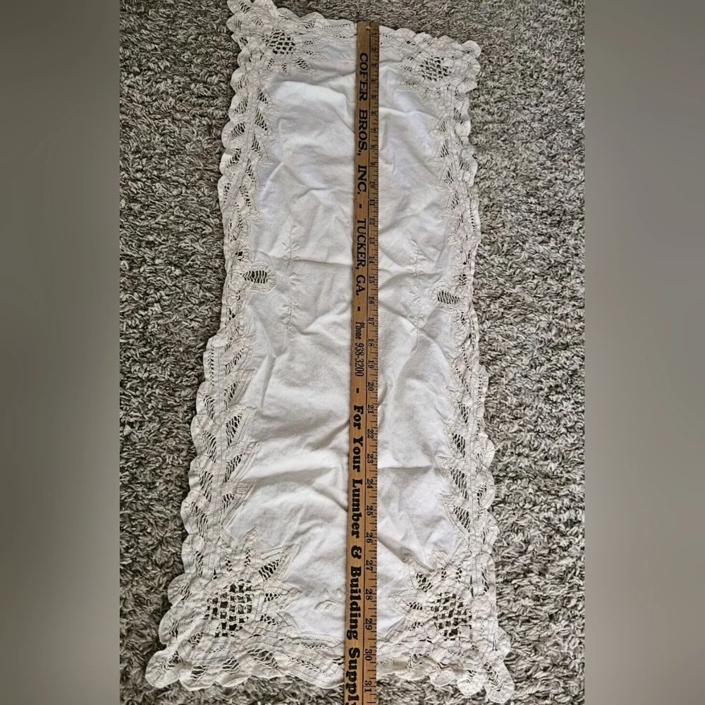 Antique Ivory White Woven Elegant Crocheted Lacey Lace Table Runner 12×31
